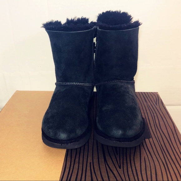 UGG Shoes - UGG WOMEN’S BOOTS SIZE 5
